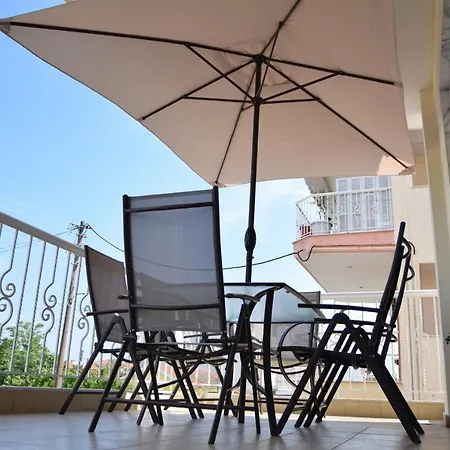 Alexandras Lux * Flogita