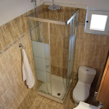 Alexandras Lux Apartment